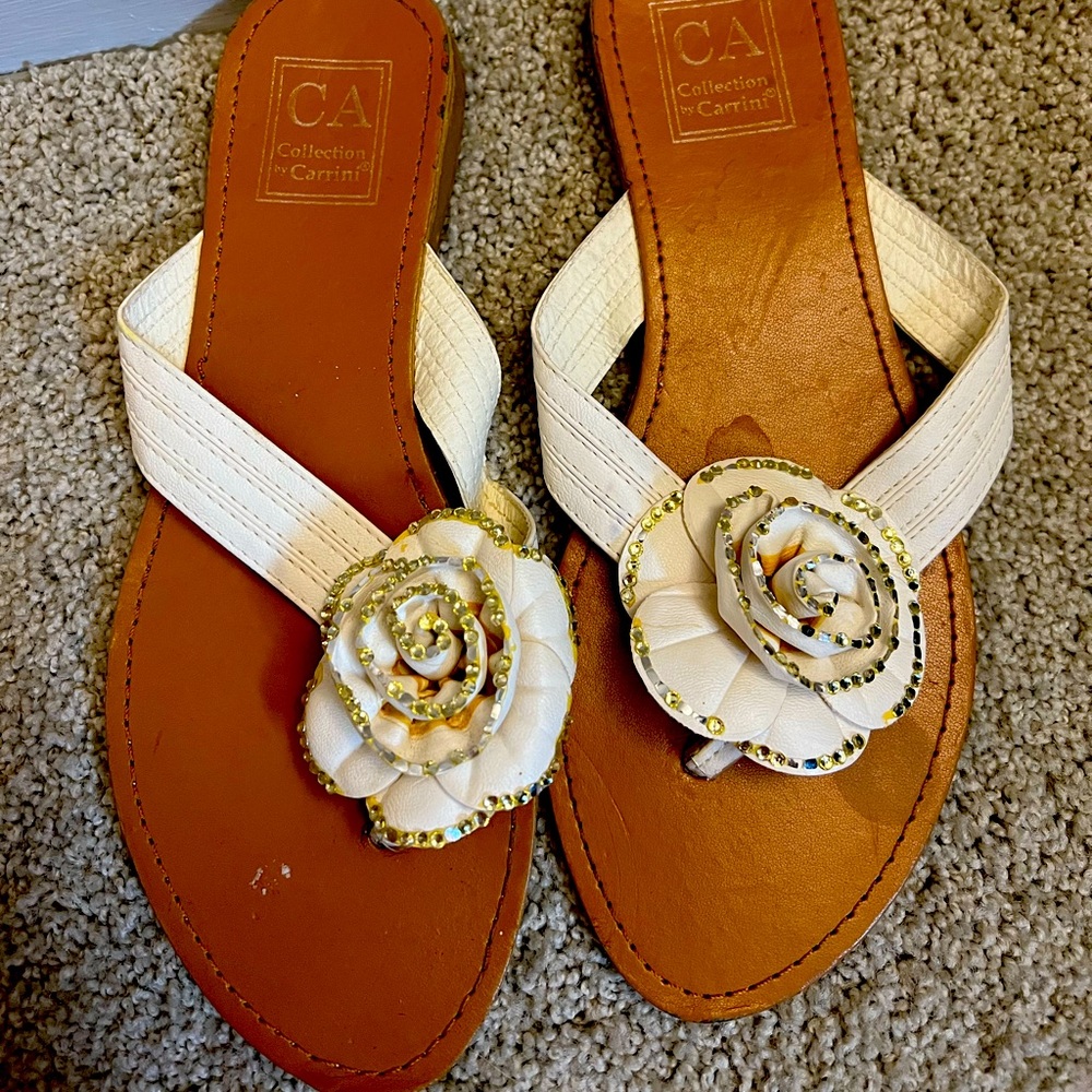 CA collection by Carrini Sandals size 8